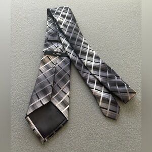 Men's Alfani Black Silver Geometric Silk Neck Tie